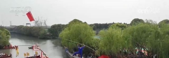 假日文旅活动盛放，传统与创新并行推动经济复苏
