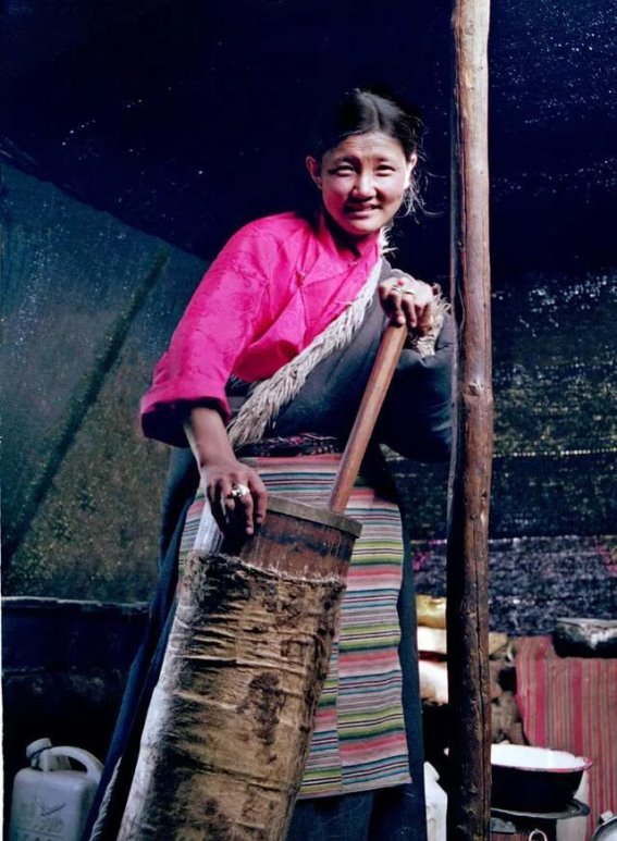 酥油飘香：走进纳木措的牧民生活