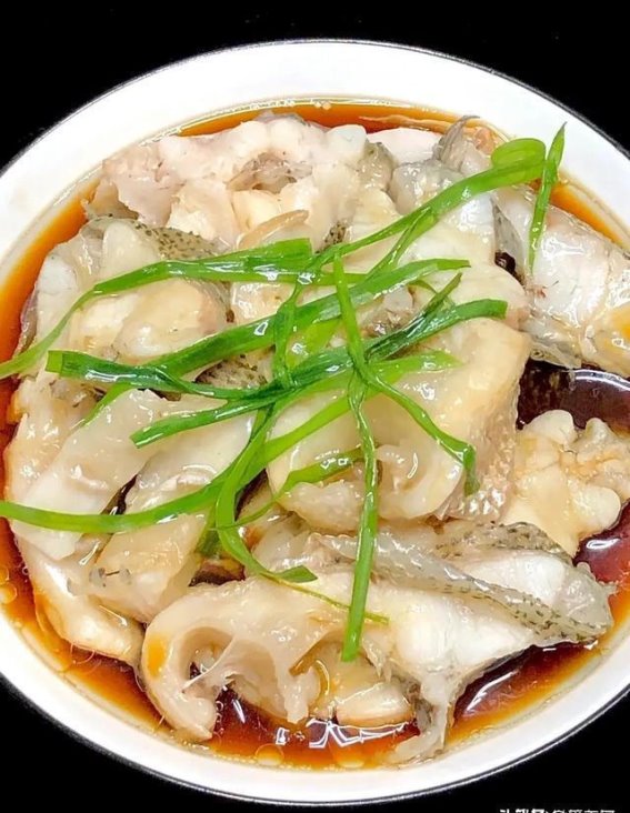 水肿竟然是增重的幕后推手？减肥时常吃这3种食物，轻松排毒，减脂更高效