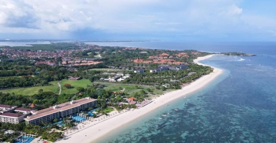 探索印尼的新兴“巴厘岛”：驻广州总领事的推荐之旅