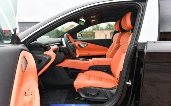 全系激光雷达+四驱加持，领克10 EM-P重新定义20万级家用SUV