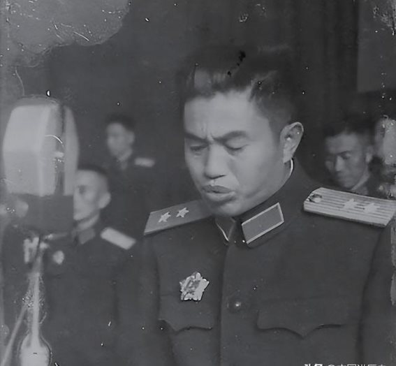 军令如山，战功赫赫：皮定均军事生涯中的一次风波