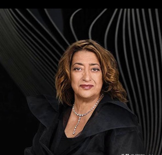 探寻“建筑女魔头”扎哈：大兴机场设计背后的女性力量