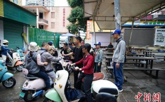 跨境旅游热潮涌动 越南游客纷纷探访中国新风尚