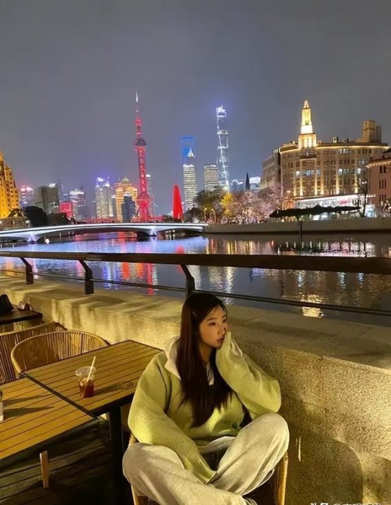 外国游客体验中国之旅后的“反转”：回国后难以适应的原因