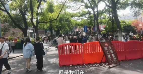 清明假期最后一天，长沙景点依旧人气爆棚