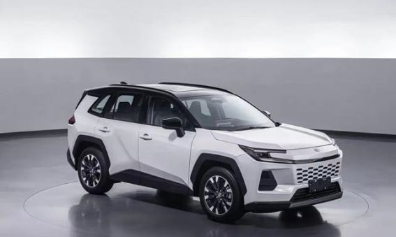 7月燃油车销量榜：轩逸再登销冠，吉利两款SUV杀入前十