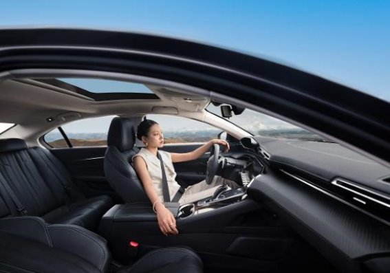 东风标致2025款双旗舰车型：焕新出发，驾值双升