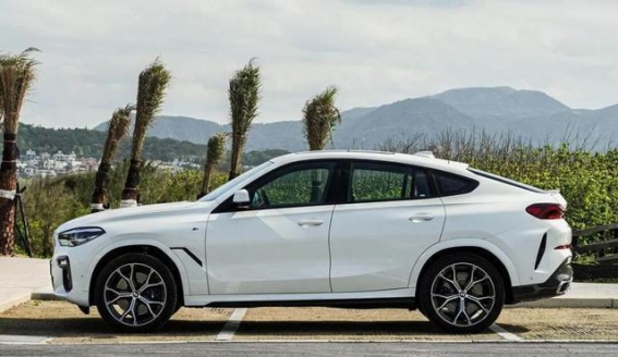 全能化汽车的崛起：SUV、轿车与MPV界限的模糊与挑战