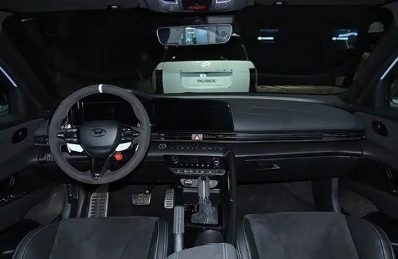 2025成都车展：现代Elantra N TCR Edition诠释赛道精神