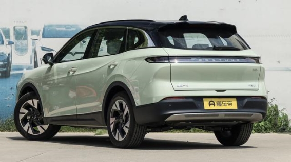 10万预算，选这两款空间宽敞的插电混动SUV如何？