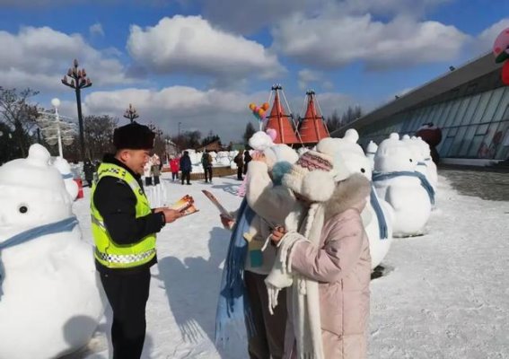 为冰雪旅游护航，延边高速支队开启安全护游新模式