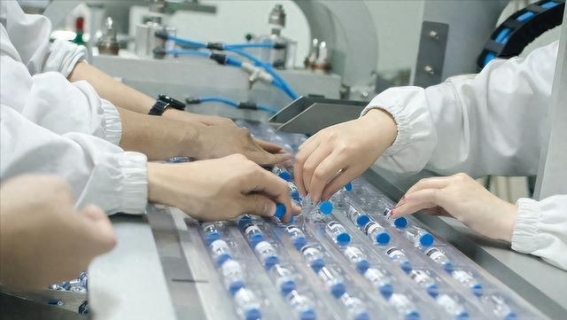 外资药企的撤退：中国药品集采背后的双刃剑