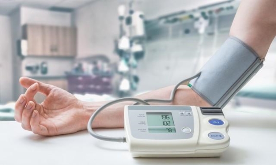 58岁男子脑血栓离世，医生惋惜：多次警告未引起重视