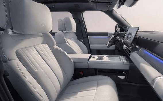 2025成都车展：方程豹钛7内饰与外观设计全新亮相