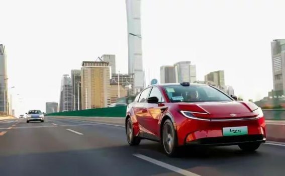 2025成都国际车展：bZ5引领未来智能出行新潮流