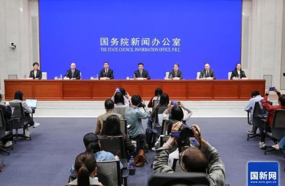 优化离境退税政策，促进入境旅游与购物的双向互动