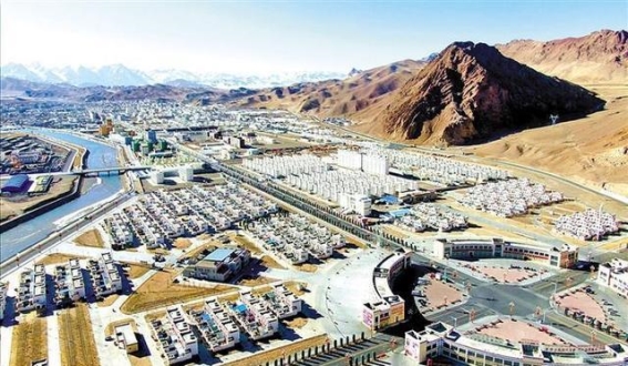 在中国与印度边境的“冰雪高原”上，为什么花费数十年与数百亿建设了狮泉河镇？