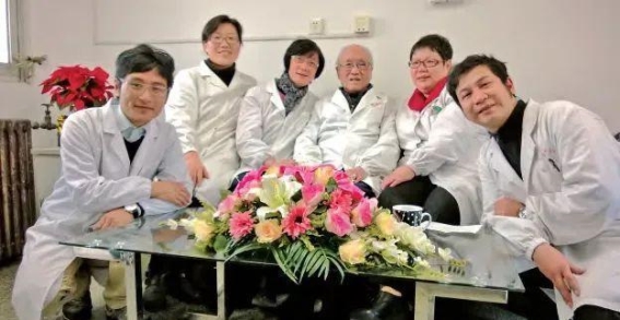 海派中医传承创新：杜氏外科与药膳疗法的百年辉煌