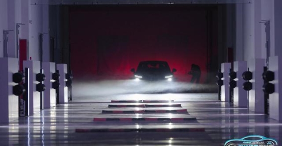 荣威M7 DMH：凭AI智控底盘与越级舒适性重新定义10万级家轿