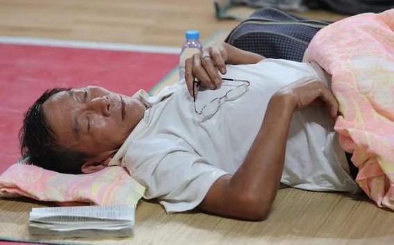 饭后午睡习惯的隐患：老年人的健康警钟