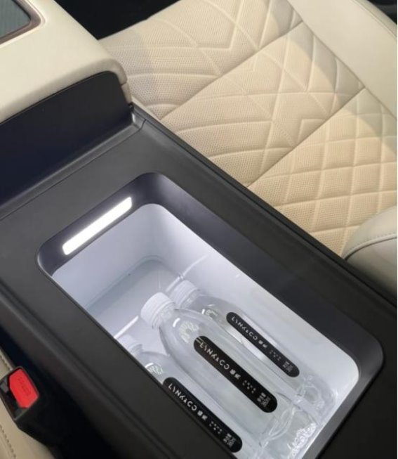 领克10 EM-P：开创20万级混动轿车新纪元