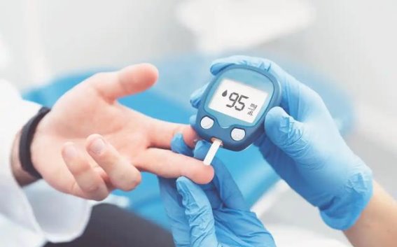 冬季糖尿病患者的饮食禁忌，血糖波动不容忽视