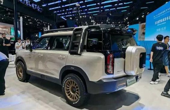 BJ30旅行家开启预售 7座布局与科技配置全面升级