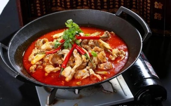 牛蛙火锅竟藏隐形杀手，寄生虫感染的背后真相