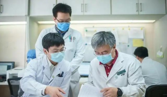 长期吃辣与淋巴癌的潜在联系：医生提醒要警惕两种辛辣食物