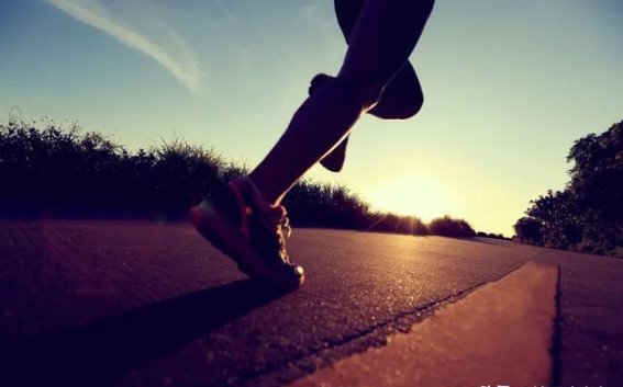 糖尿病患者运动方案：快走与慢跑的正确方式与避开运动误区