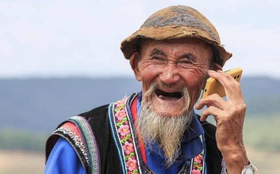 长寿真的是福气吗？老人最幸福的年龄段究竟是几岁？