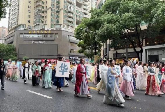 贵州民族团结大巡游即将上演，一场文化与时代交融的盛宴蓄势待发