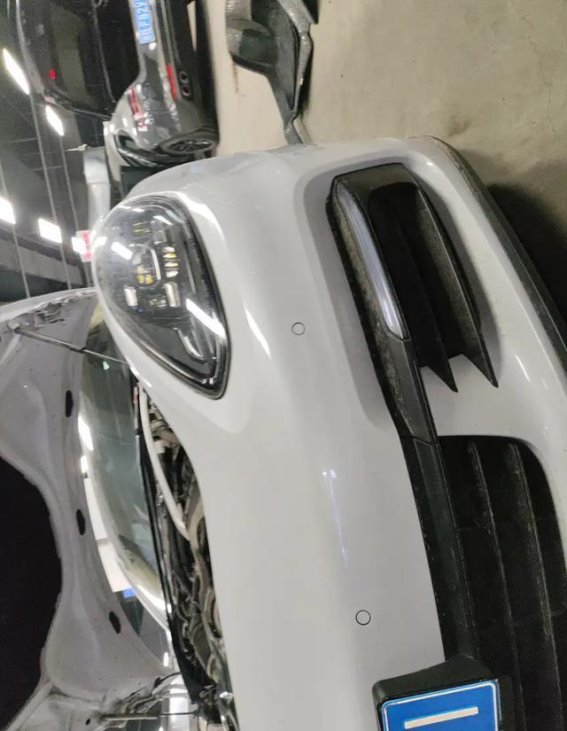 二手保时捷Panamera 3.0T：低价享奢华跑车体验