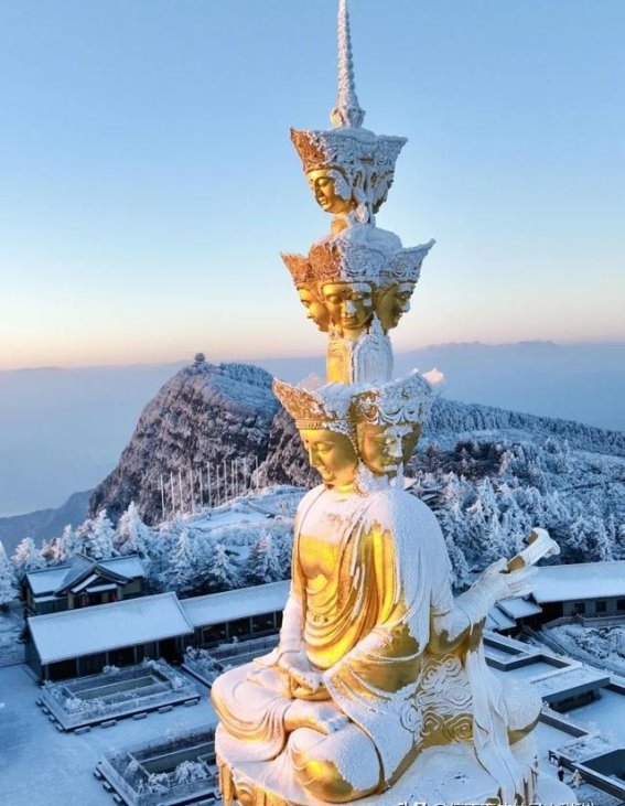 一半诗意一半生活，这个被低估的川南小城，真的太惊艳了