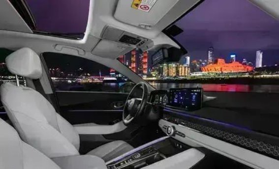 ACCORO雅阁运动版焕新亮相 动感与舒适的完美演绎