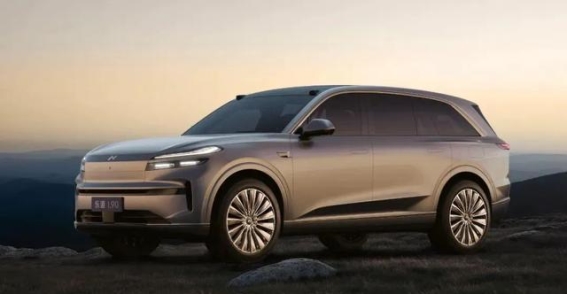 蔚来九月销量展望：目标四万辆，挑战与机遇并存