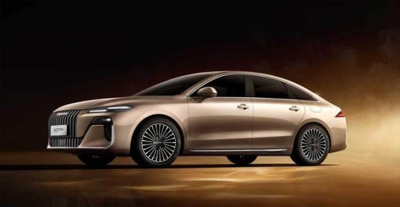 荣威M7 DMH：创新长续航混动轿车引领市场新风潮