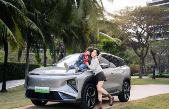 银河L7 EM-i与宋Pro DM-i：谁才是15万预算下的最佳选择？