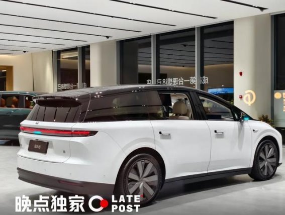 理想i8配置调整：回归单一配置，迎接纯电市场挑战