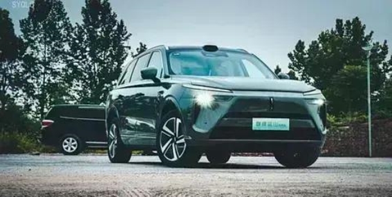 魏牌蓝山：智能科技与越野性能的完美融合