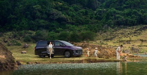 星海V9：让四口之家与爱宠自由出行的理想选择