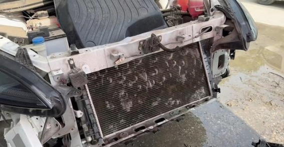 夏季汽车空调不制冷的常见问题与解决方案