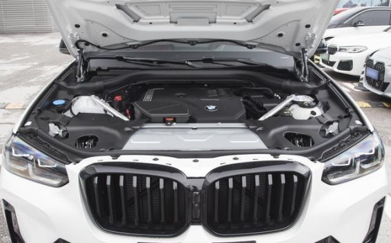 新款宝马X3长轴距曜夜套装全面评测：设计、空间与动力的均衡之选