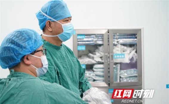 邓若平：纯粹的医者情怀，演绎治疗艺术的高峰