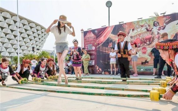 三亚少数民族非遗与周杰伦演唱会的完美融合