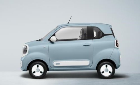 奔腾小马冰椰蓝版解锁都市清凉出行新方式