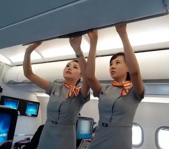 飞行中的隐藏服务，只有你敢开口，空姐都会为你实现