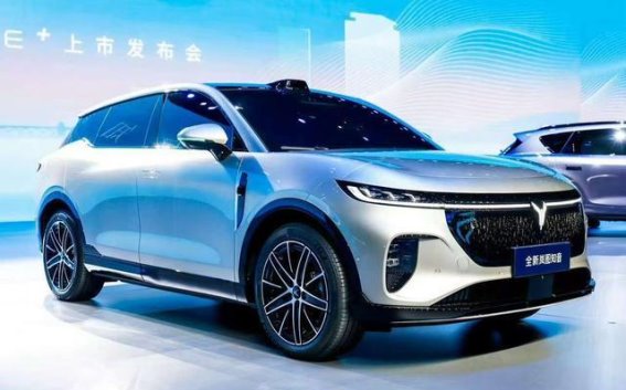 全新岚图知音正式上市 智能座舱与超大空间引领家用纯电SUV新高度