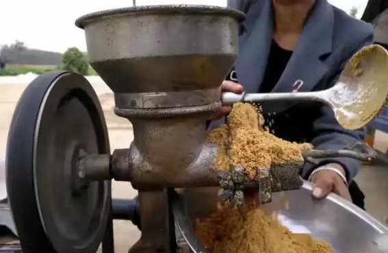 揭示私榨油的隐秘危害：保护家人的健康刻不容缓